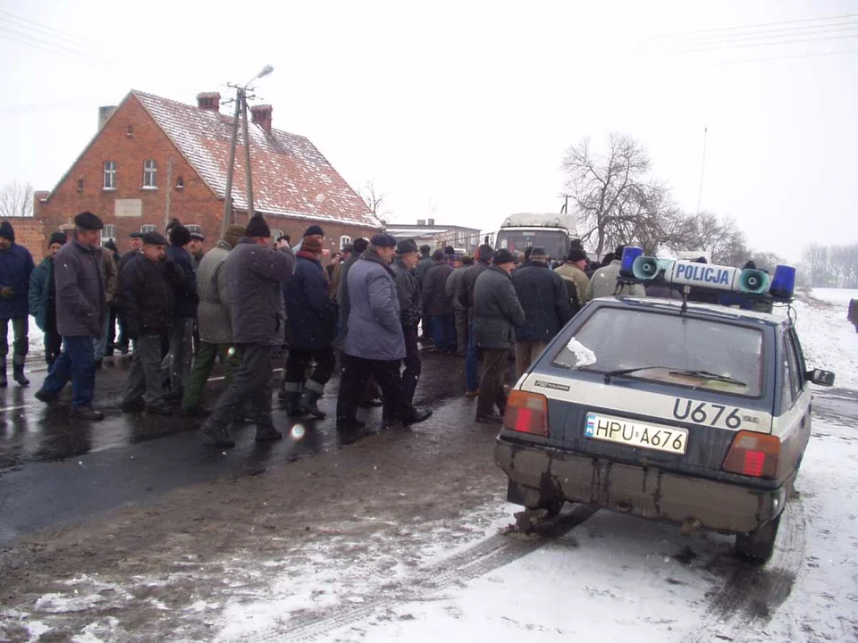 Pleszew i okolice 20 lat temu. Luty 2003 - Zdjęcie główne