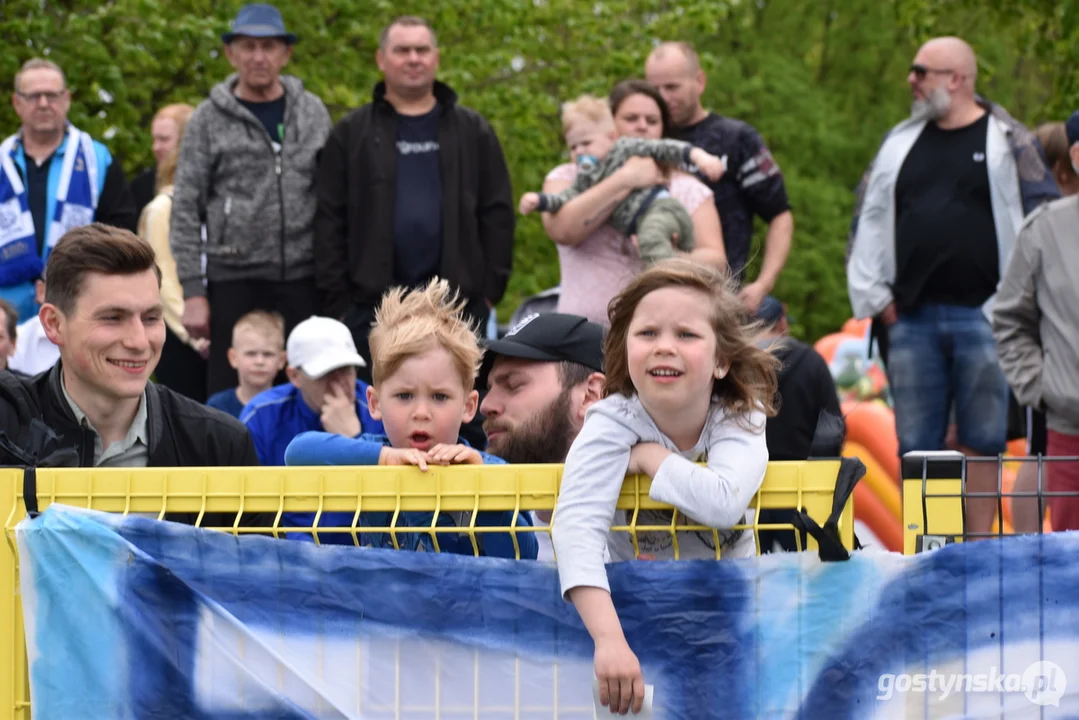 Mecz oldboyów Kani Gostyń i Lecha Poznań na 100-lecie Kani