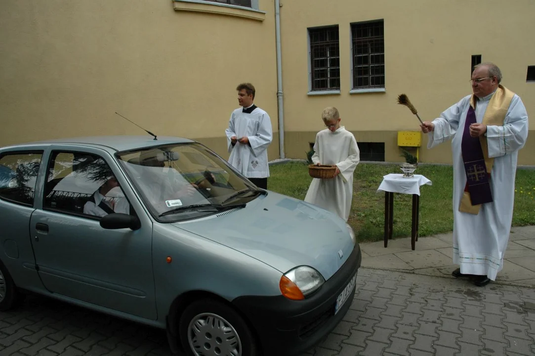 Nie żyje ksiądz Andrzej Sośniak, wieloletni proboszcz parafii Chrystusa Króla w Jarocinie