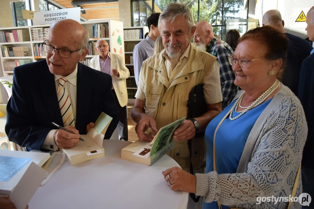 Prezentacja książki o Felicjanie Pawlaku z Krobi