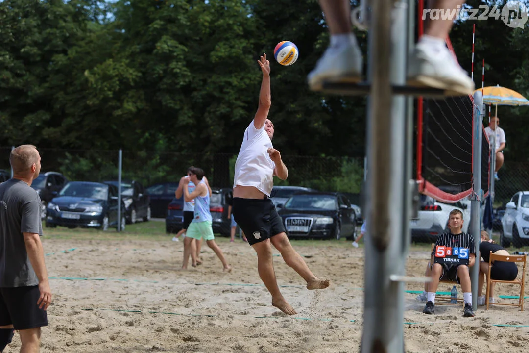 Turniej siatkówki plażowej w Jutrosinie