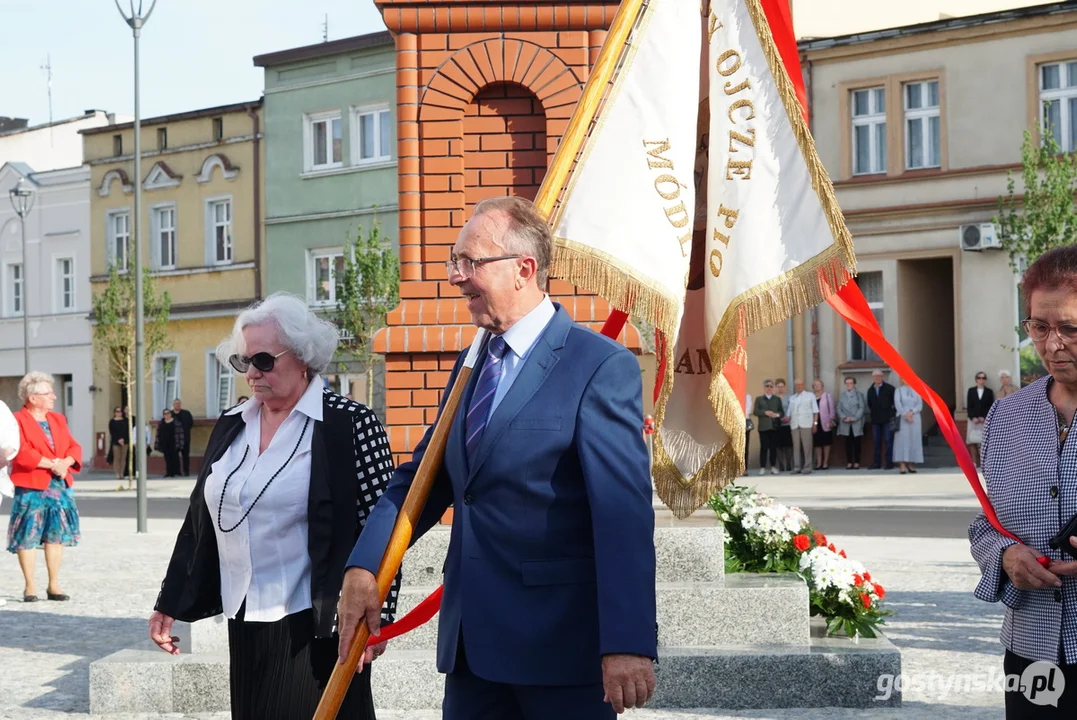 Poświęcenie figury Św. Jana Nepomucena w Krobi