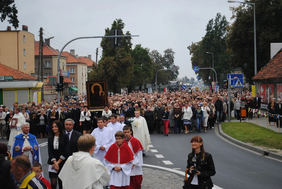 PLESZEW-PARAFIA ŚW. JANA CHRZCICIELA