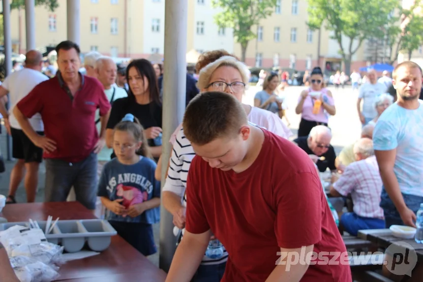 Piknik wojskowy w Pleszewie