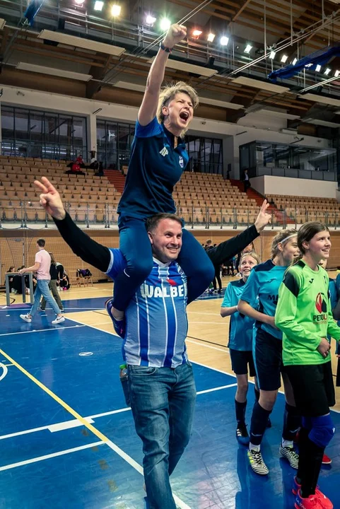 Młodzieżowe Mistrzostwa Polski w futsalu U-15 w Poznaniu. Zwycięstwo Sparty Miejska Górka