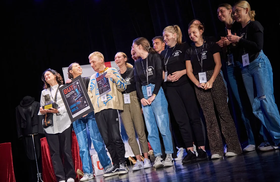 Nagroda główna dla Teatru MPF z Gostynia. Jury ogólnopolskiego festiwalu BUT pod ogromnym wrażeniem - Zdjęcie główne