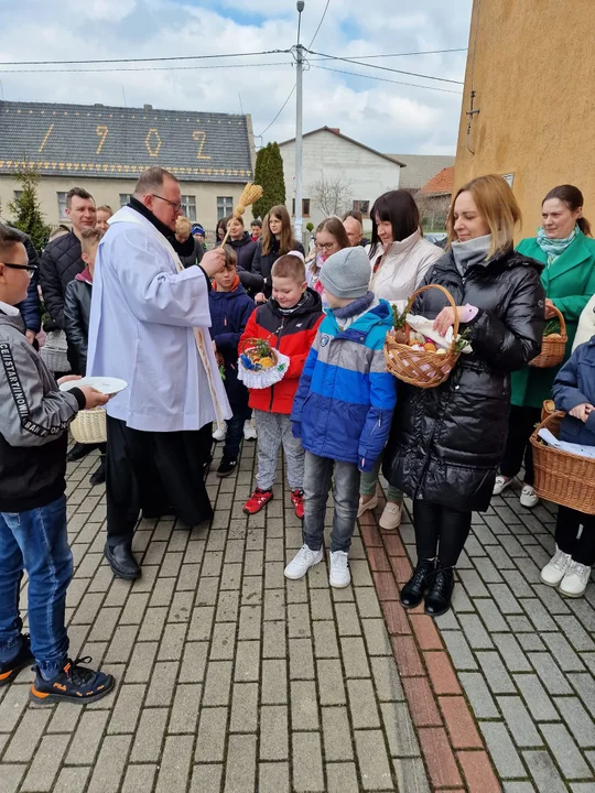 Święcenie potraw w Lutogniewie, Dzierżanowie, Bożacinie i Wróżewach