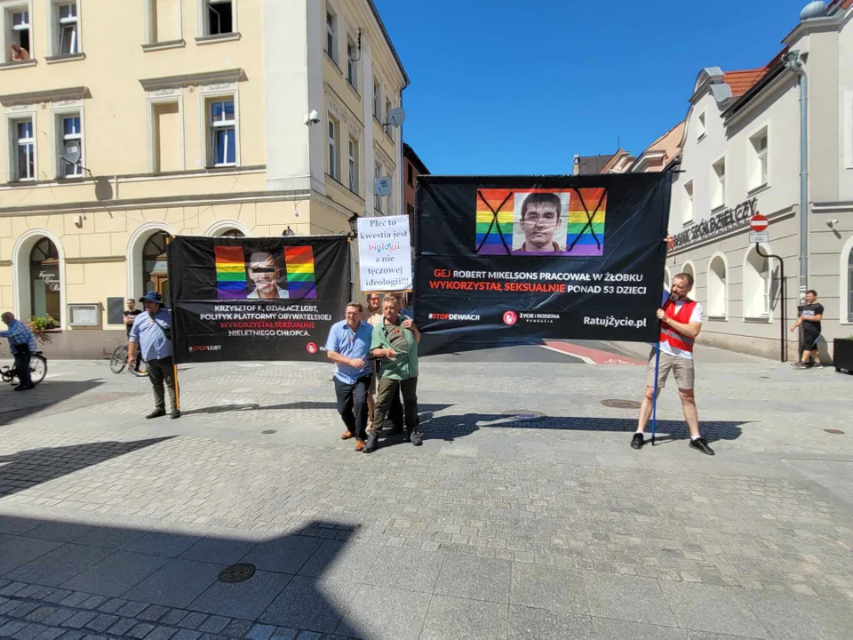 Marsz Równości i kontrmanifestacje w Rawiczu