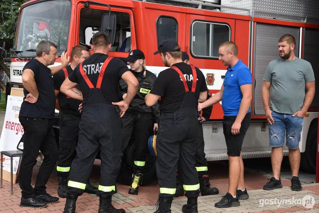 Spotkanie edukacyjno-prezentacyjne w remizie OSP Kromolice - jak używać defibrylatora?