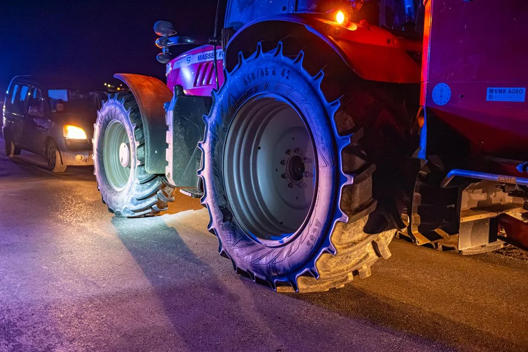 Zderzenie Dacii z ciągnikiem rolniczym w Rusku