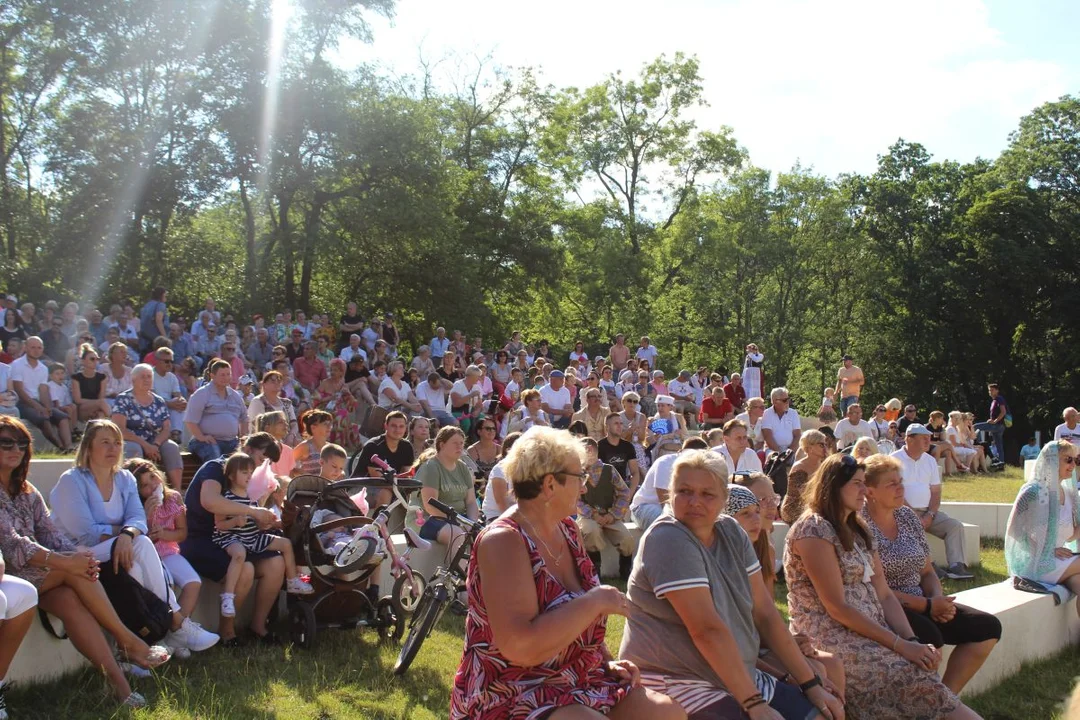 Już po raz 24. w Jarocinie zagości folklor z różnych stron Europy. Koncert w pierwszą niedzielę lipca