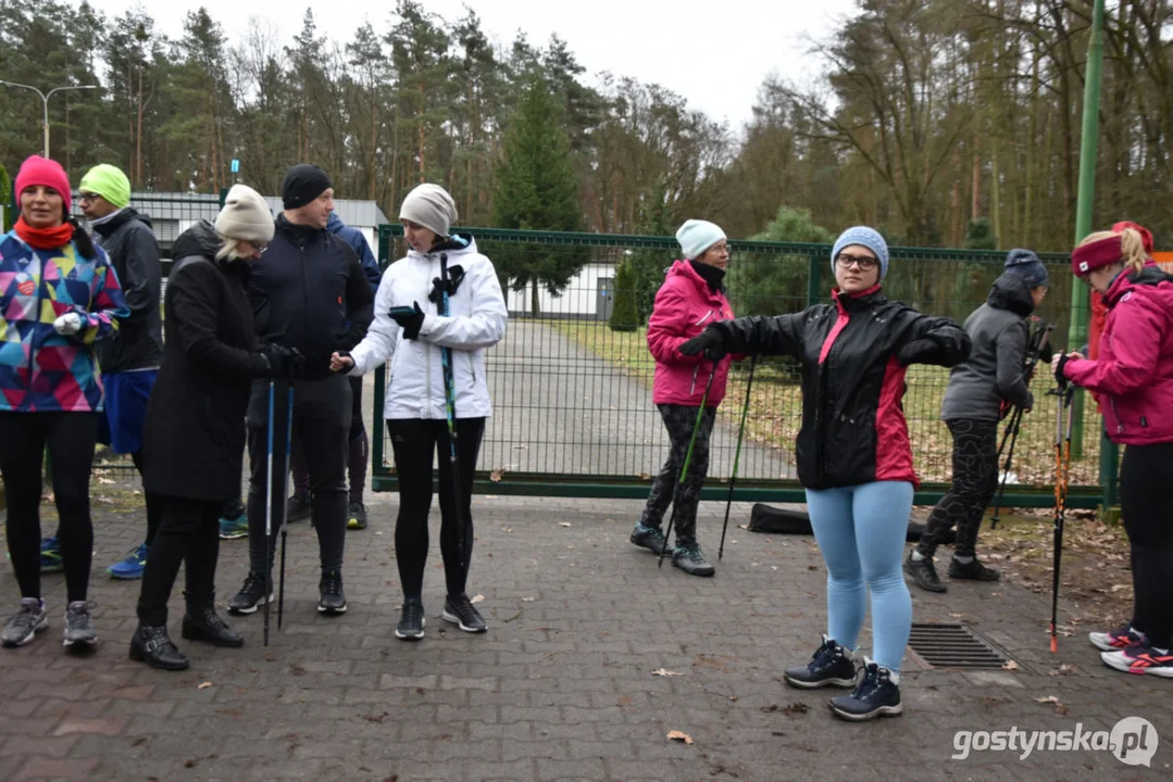 Biegająco zagrali dla WOŚP - Parkrun Gostyń i Grupa Nieprzemakalni Gostyń razem na trasie