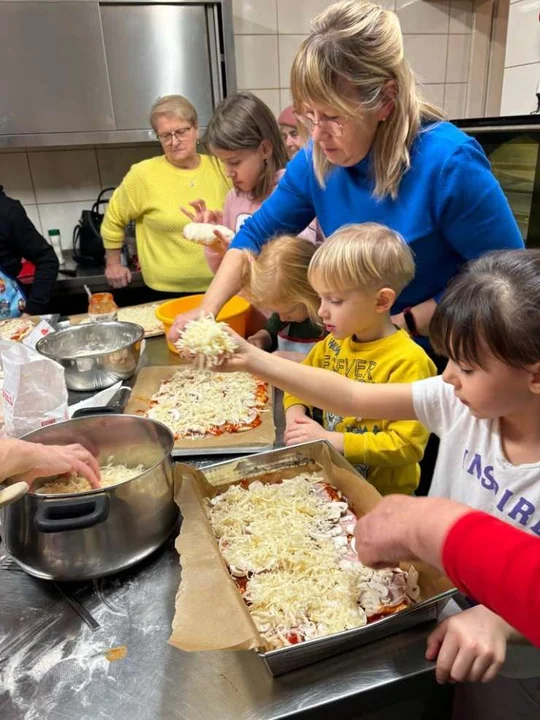 Dzień Babci w Klubie Społecznym w Wilkowyi