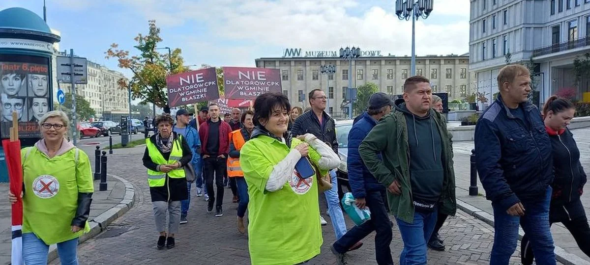 Mieszkańcy Ziemi Jarocińskiej protestują przeciwko CPK w Warszawie