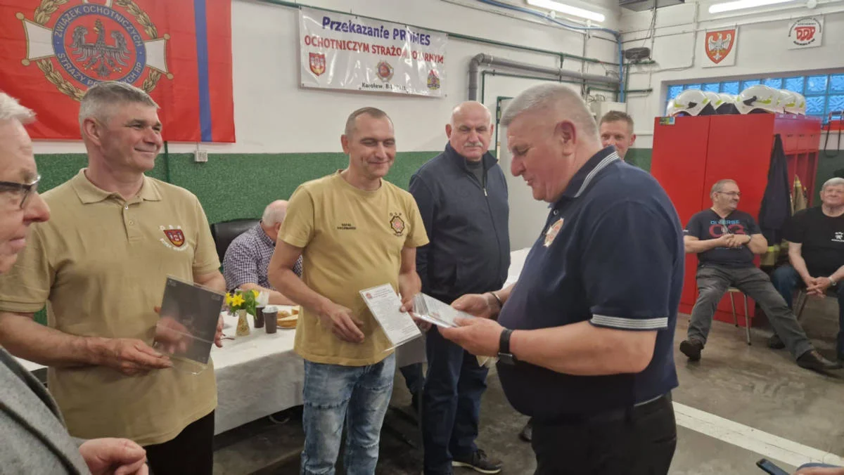 Rezygnacja, podziękowania i urodziny w zarządzie miejsko-gminnym ZOSP w Borku Wlkp.