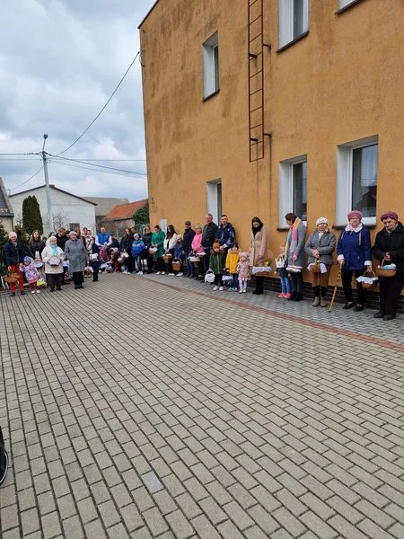 Święcenie potraw w Lutogniewie, Dzierżanowie, Bożacinie i Wróżewach