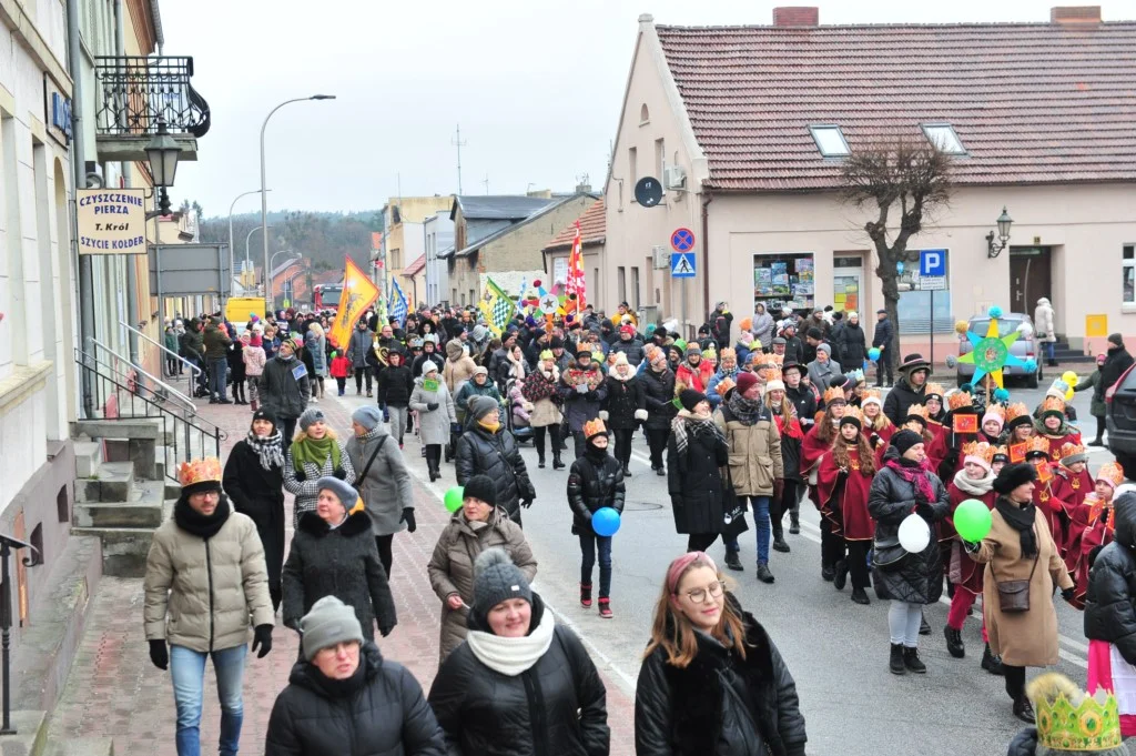 Orszak Trzech Króli w Żerkowie 2024 zdjęcia