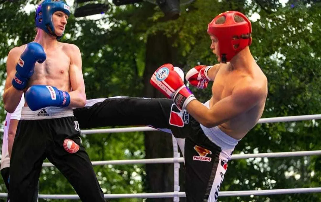 Filip Śronek z Krotoszyna zwyciężył w Kick-Boxing Competition