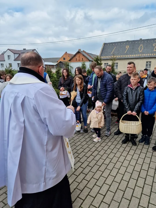 Święcenie potraw w Lutogniewie, Dzierżanowie, Bożacinie i Wróżewach