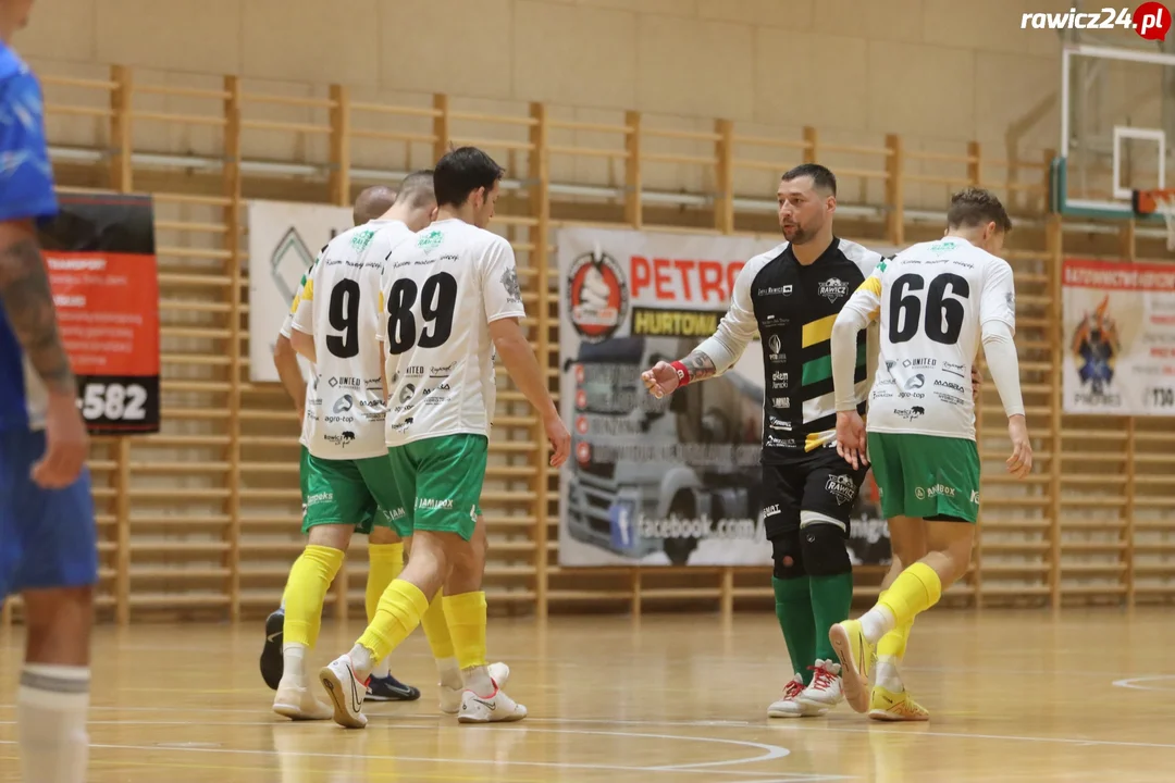 RAF Futsal Rawicz pokonał Perfectę Futsal Złotów 16:0