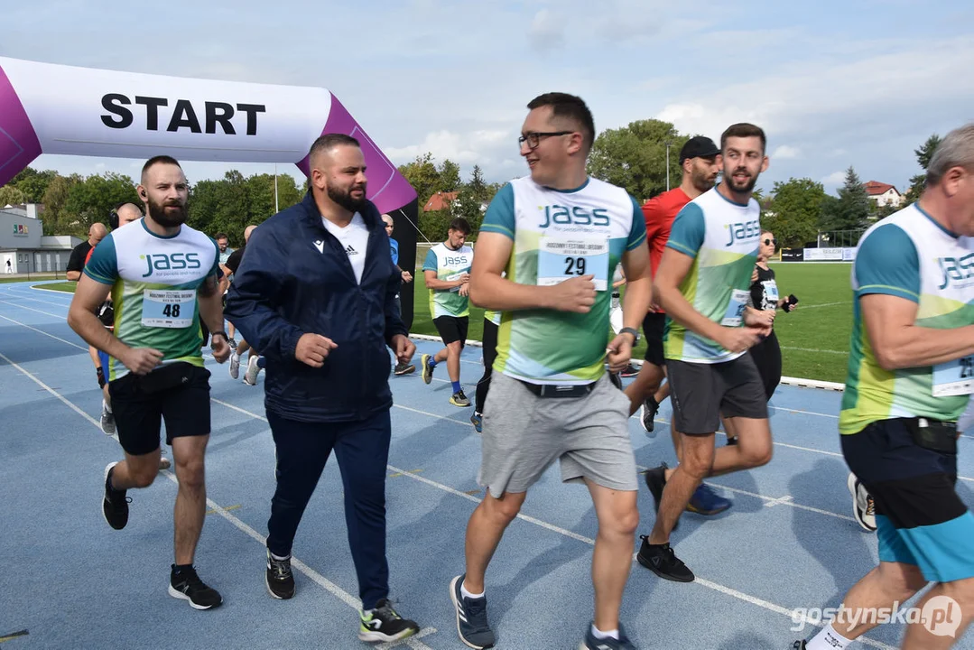 Ponad 100 zawodników na starcie. II Rodzinny Festiwal Biegowy w Gostyniu