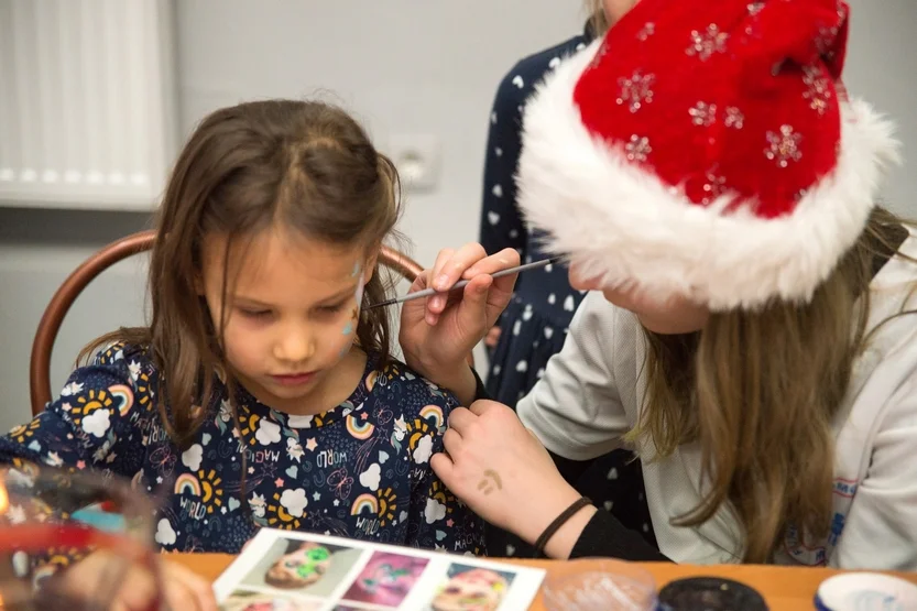 Mikołajki w Choczu z Fundacją Pomocy Dzieciom Humana