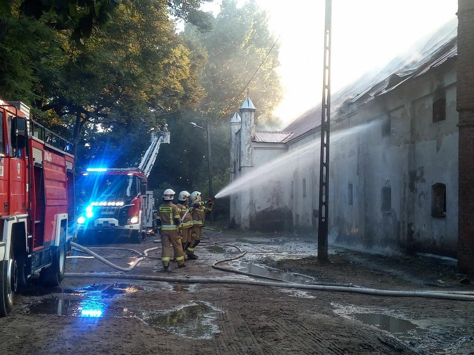 Pożar w gospodarstwie w Podrzeczu