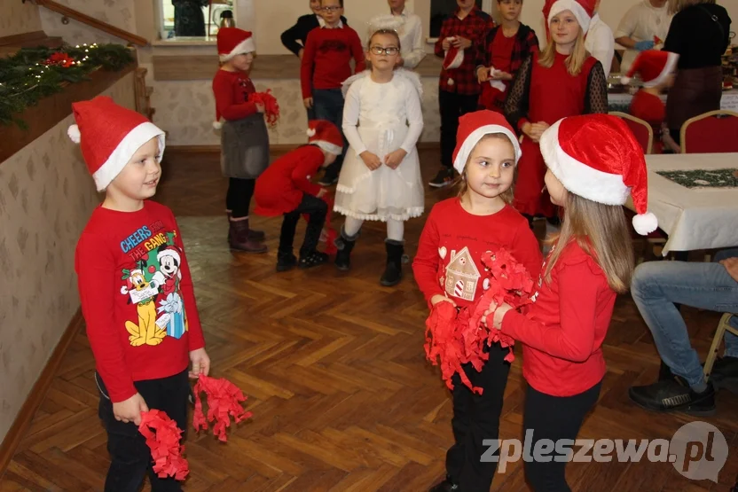 Kiermasz świąteczny w Fabianowie