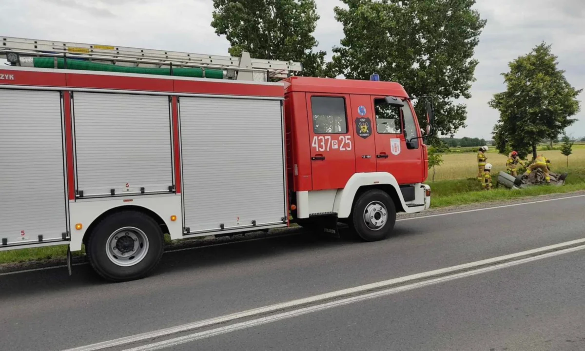 Zdarzenie drogowe na na DW 434 Gostyń - Kunowo