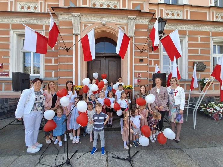 Uroczyste obchody 233. rocznicy uchwalenia Konstytucji 3 Maja w Bojanowie [ZDJĘCIA] - Zdjęcie główne