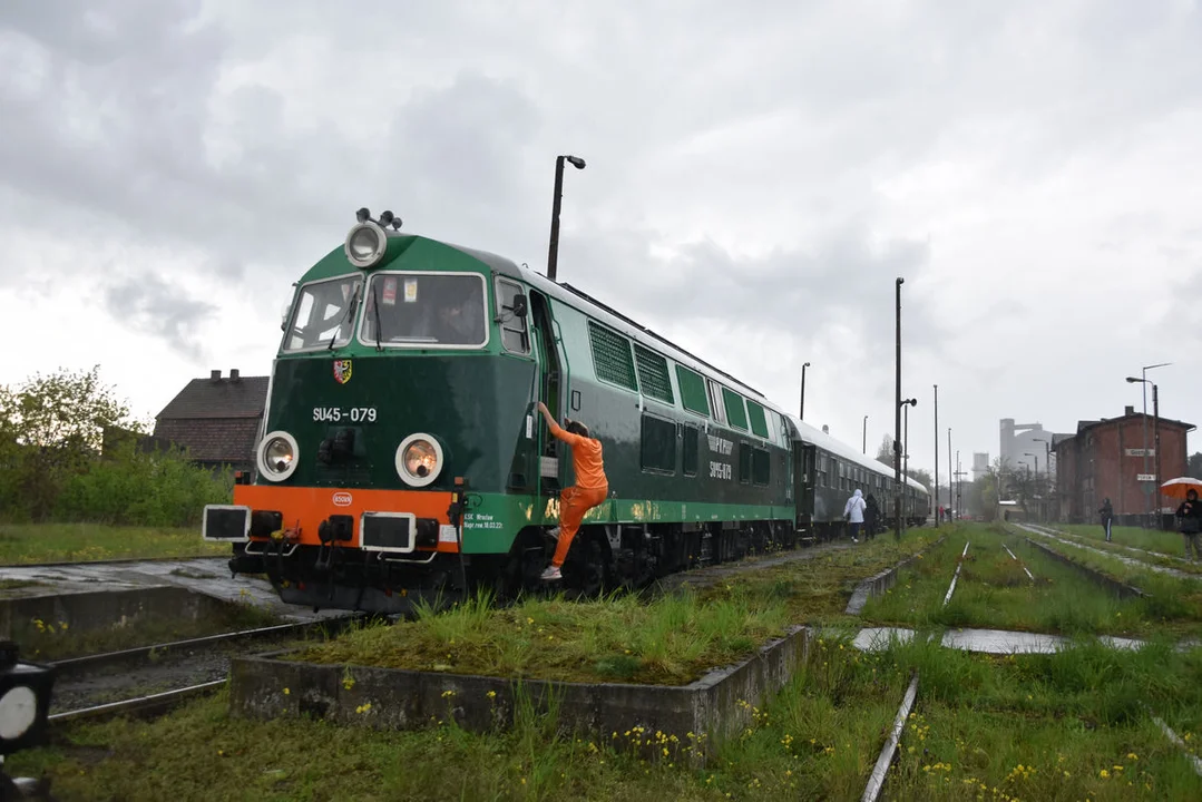 Pociąg turystyczny Baszta na linii Gostyń - Leszno