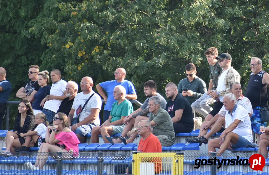 V liga gr. 3 Kania Gostyń - Warta Śrem 1 : 1