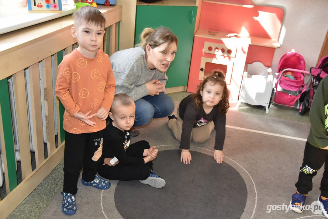 Zając w przedszkolach. Akcja Młodzieżowej Rady Miejskiej w Gostyniu