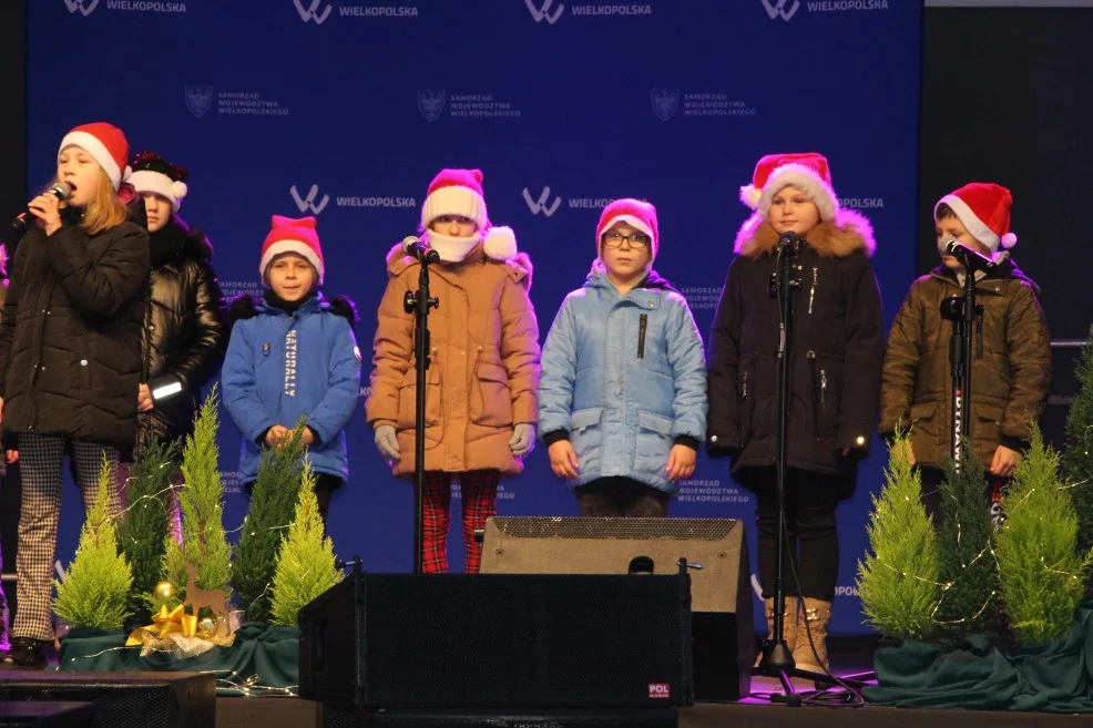 Jarmark bożonarodzeniowy i finał konkursu "Wilekopolskie smaki wigilijne w Choczu"