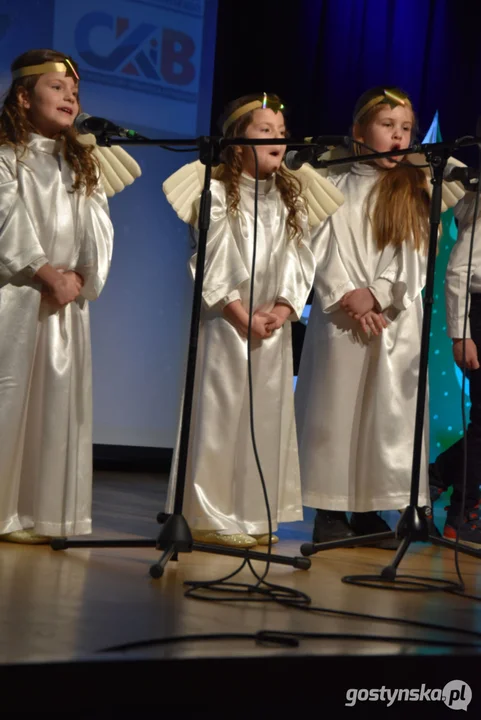 Przedszkolny Przegląd Kolęd i Pastorałek w centrum kultury w Piaskach