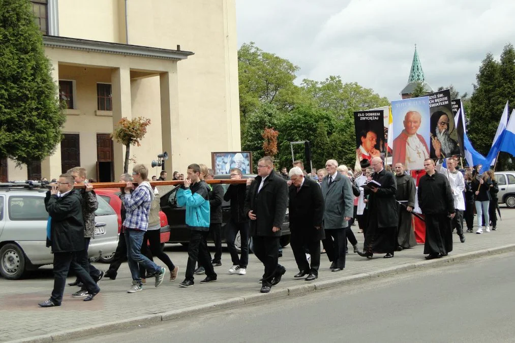 Symbole Światowych Dni Młodzieży w Jarocinie (2014)