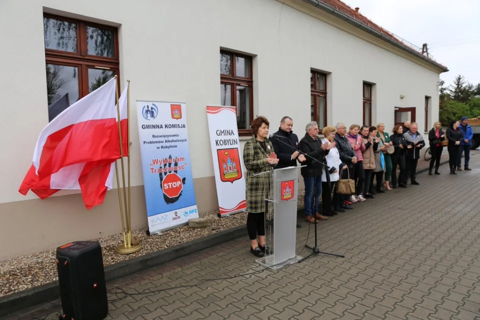 Kobylin. Sztafeta Szlakiem Miejsc Pamięci Narodowej