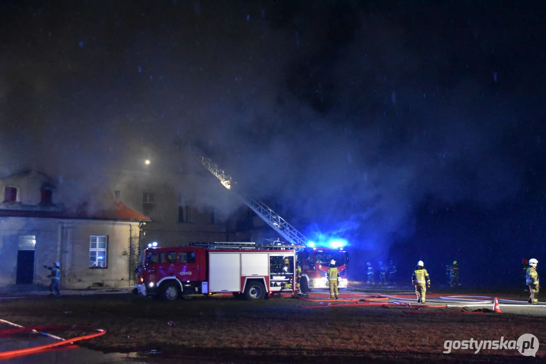 Pożar w pałacu w Pępowie