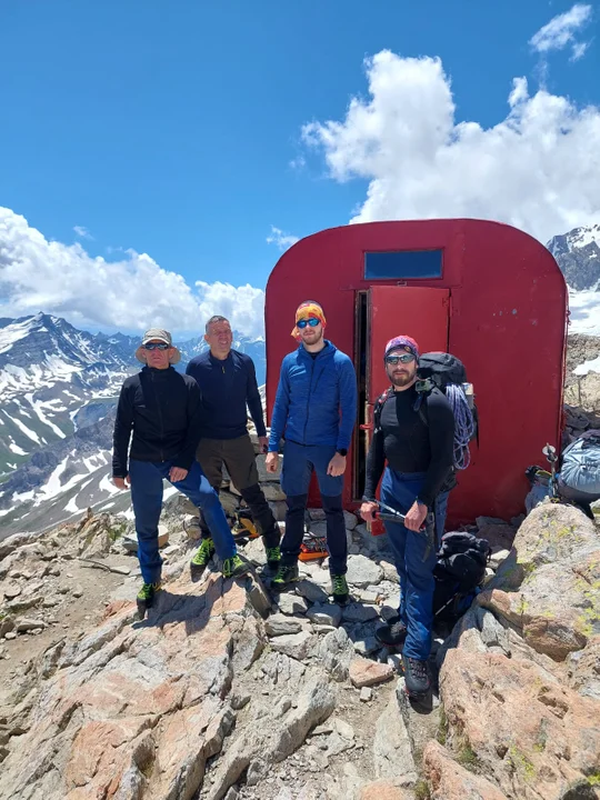 Ultramaratończyk Rafał Przybył z Bodzewka Pierwszego zdobył Mont Blanc