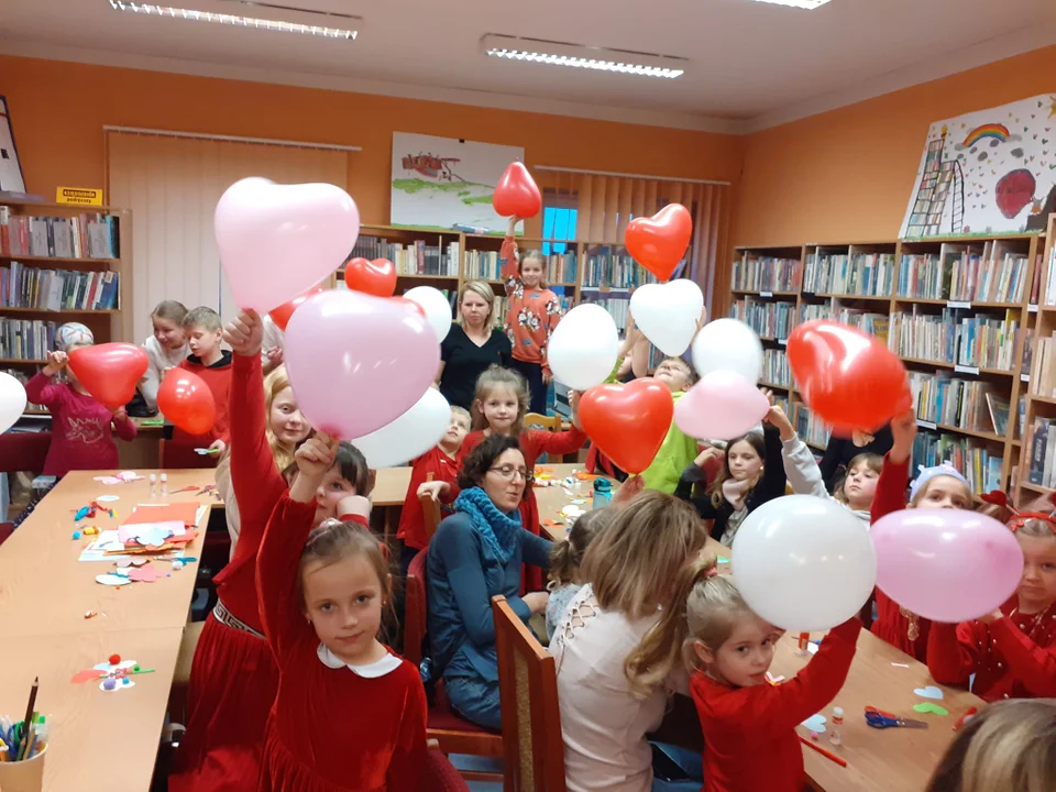 Edukacyjne ferie w Pakosławiu i Chojnie - Zdjęcie główne