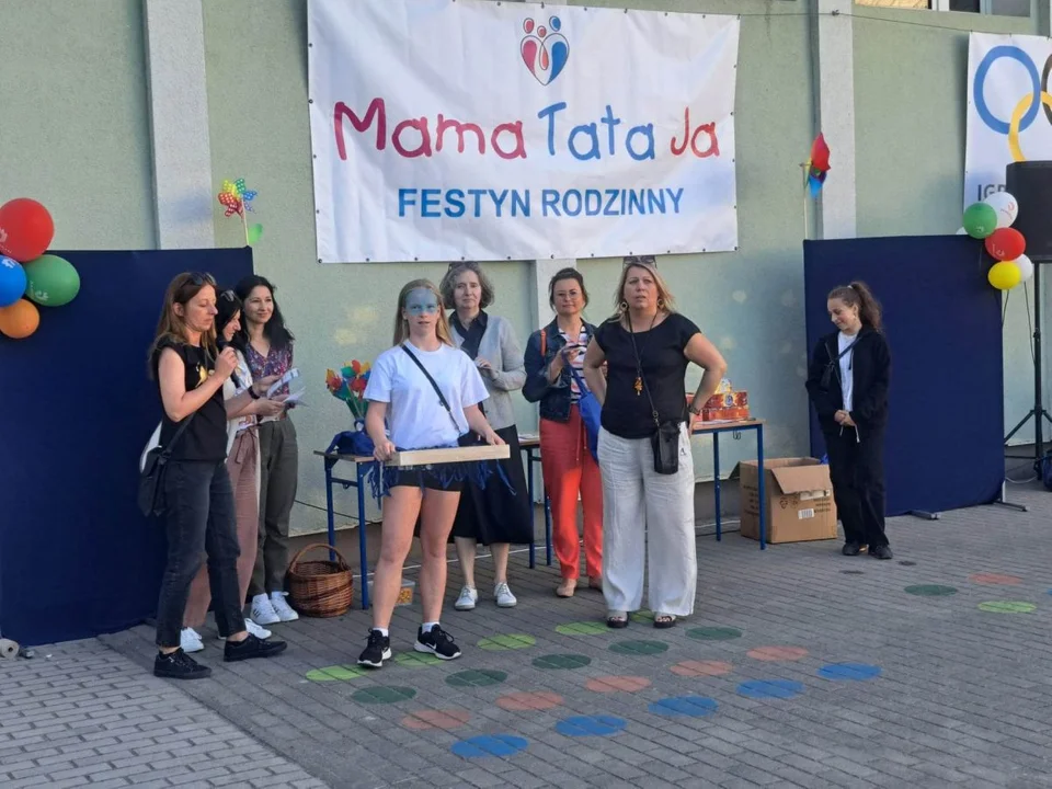 Festyn w Jarocinie ,,Mama, tata i  ja”