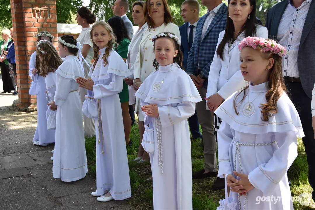 I Komunia Święta w parafii Narodzenia Najświętszej Maryi Panny w Poniecu