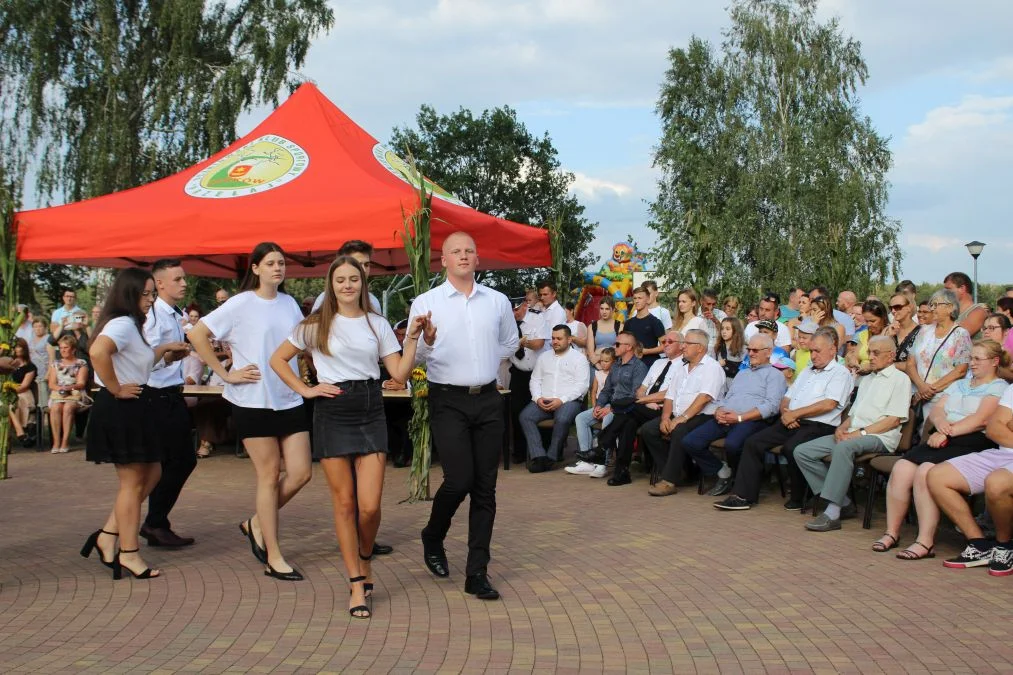 Po dwóch latach przerwy OSP z Dobieszczyzny zorganizowało dożynki