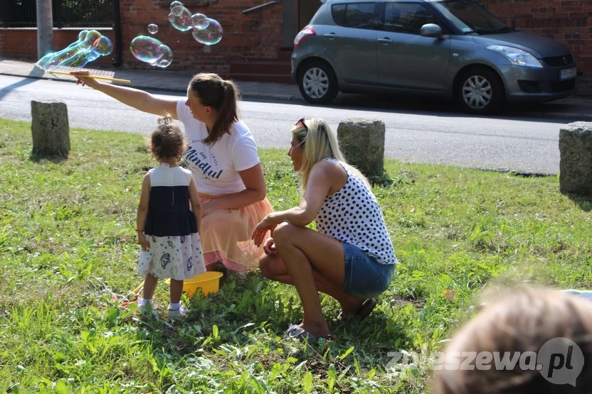 Kolorowe dożynki w Lenartowicach