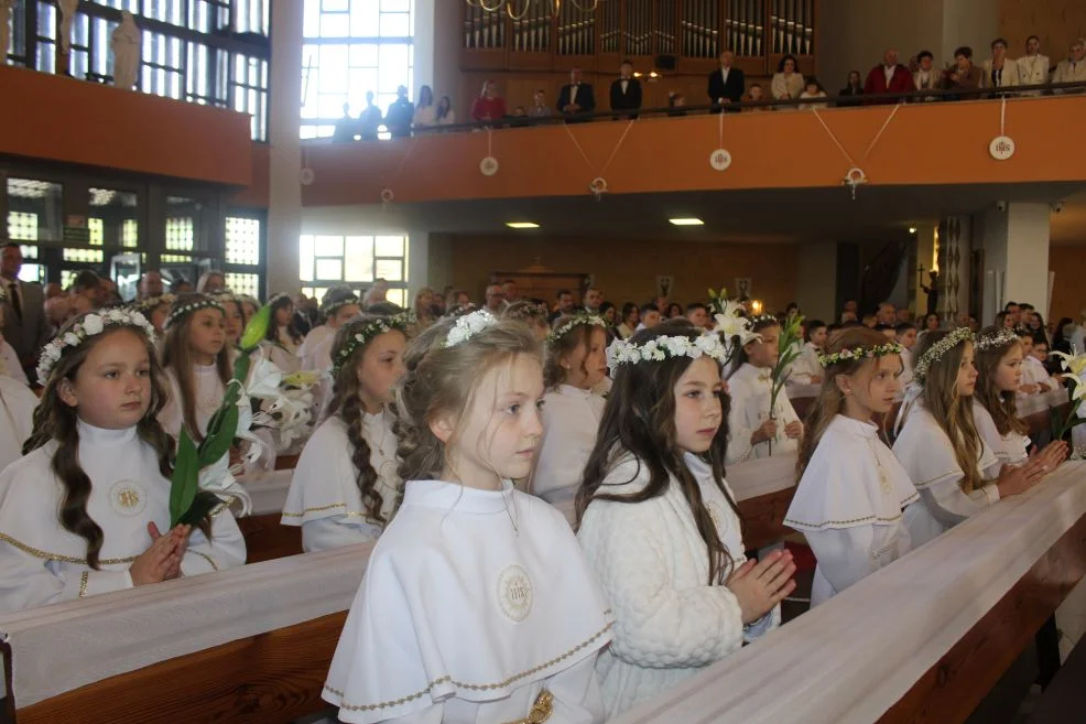 Pierwsza Komunia Święta w parafii św. Antoniego Padewskiego w Jarocinie