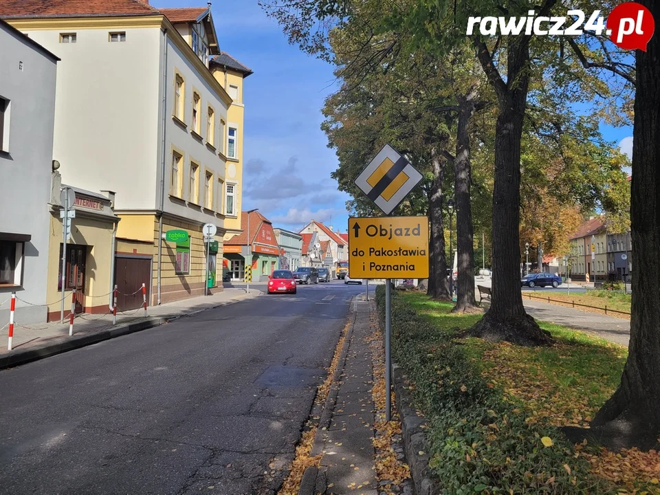 Strefa Tempo 30 i budowa ronda u zbiegu ul. ks. Wawrzyniaka, Targowej i Wały Powstańców Wielkopolskich