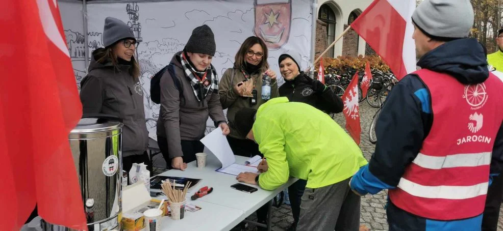 Sztafeta Niepodległościowa z RoweLOVE Jarocin