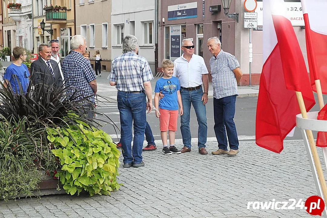 Godzina "W". 78. Rocznica Wybuchu Powstania Warszawskiego. Obchody w Rawiczu