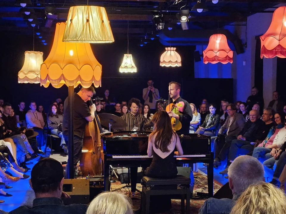 Wystawa, koncert i odsłonięcie instalacji. Tak w Pleszewie świętowano Międzynarodowy Dzień Jazzu