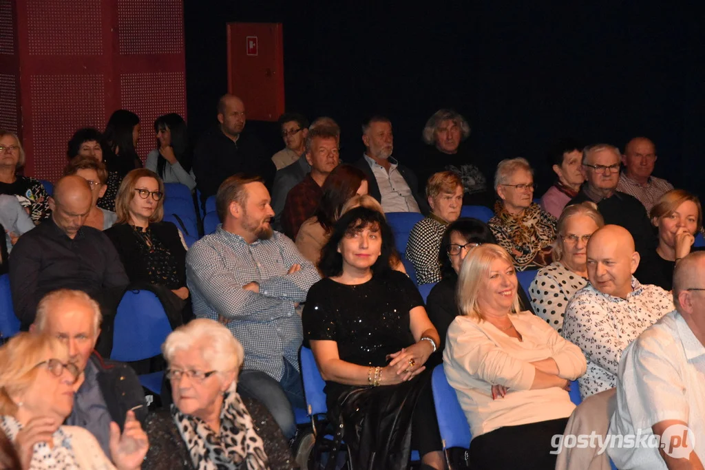 Gostyń. Koncert Grażyny Łobaszewskiej na scenie GOK Hutnik